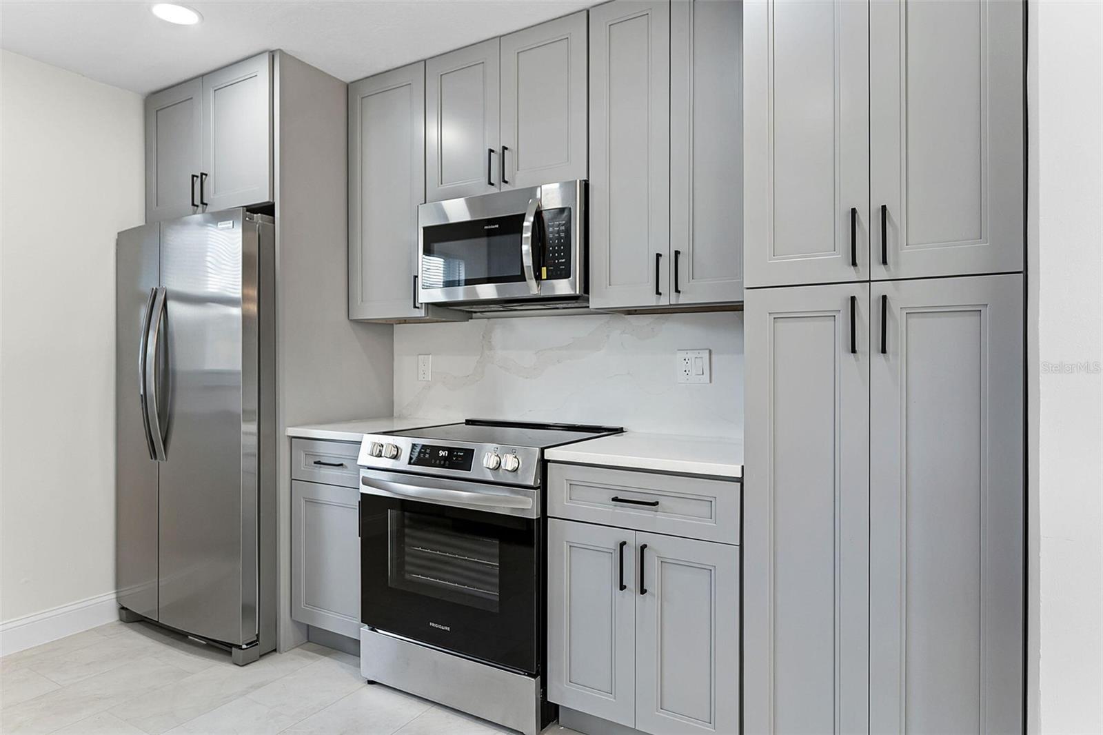 4719 ELDORADO DR, TAMPA, FL, 33615