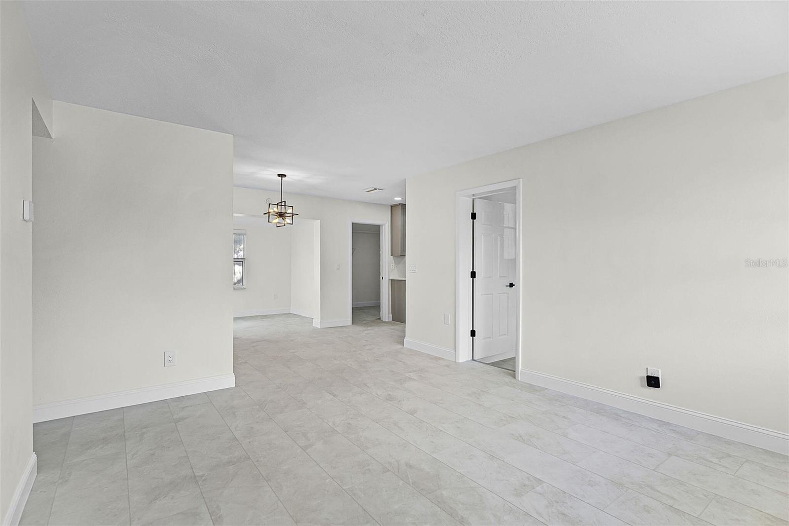 4719 ELDORADO DR, TAMPA, FL, 33615