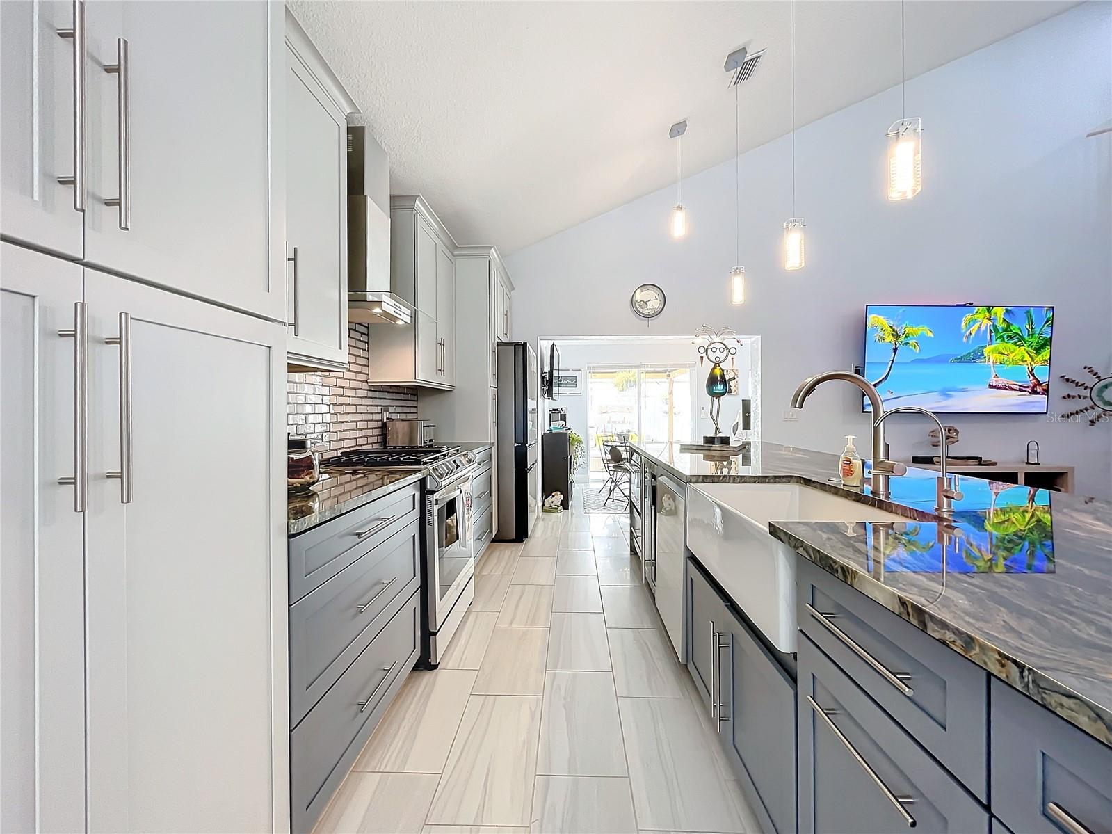 1006 PORTMOOR WAY, WINTER GARDEN, FL, 34787