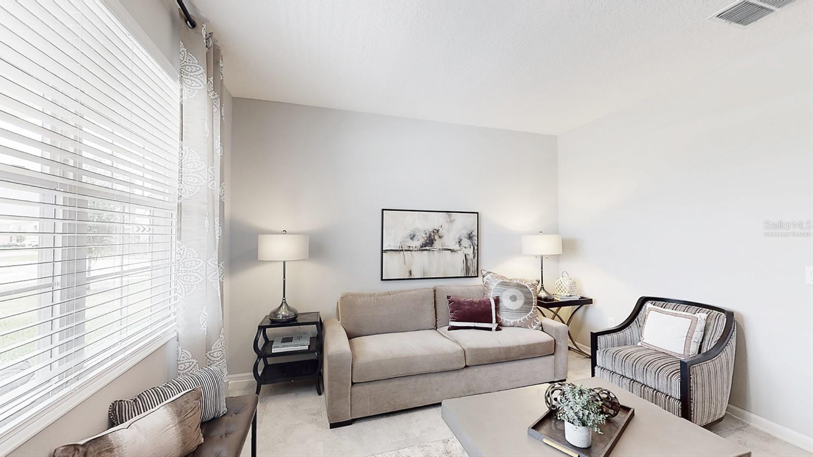 2820 WHITAKER POINT RD, HAINES CITY, FL, 33844