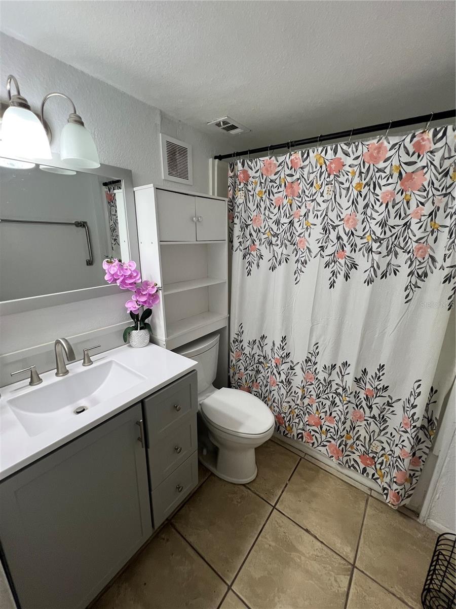 851 SKY LAKE CIR #D, ORLANDO, FL, 32809