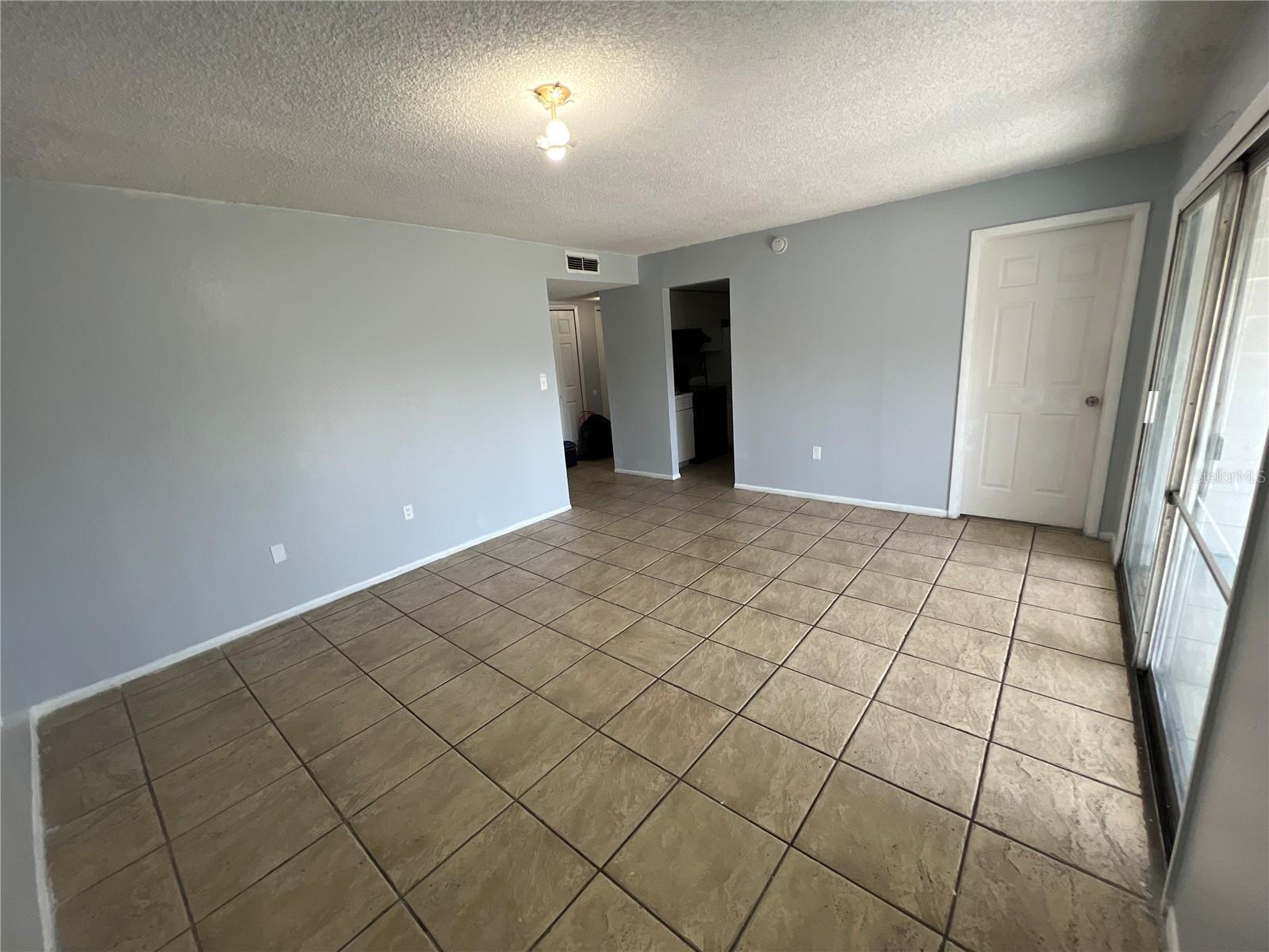 851 SKY LAKE CIR #D, ORLANDO, FL, 32809