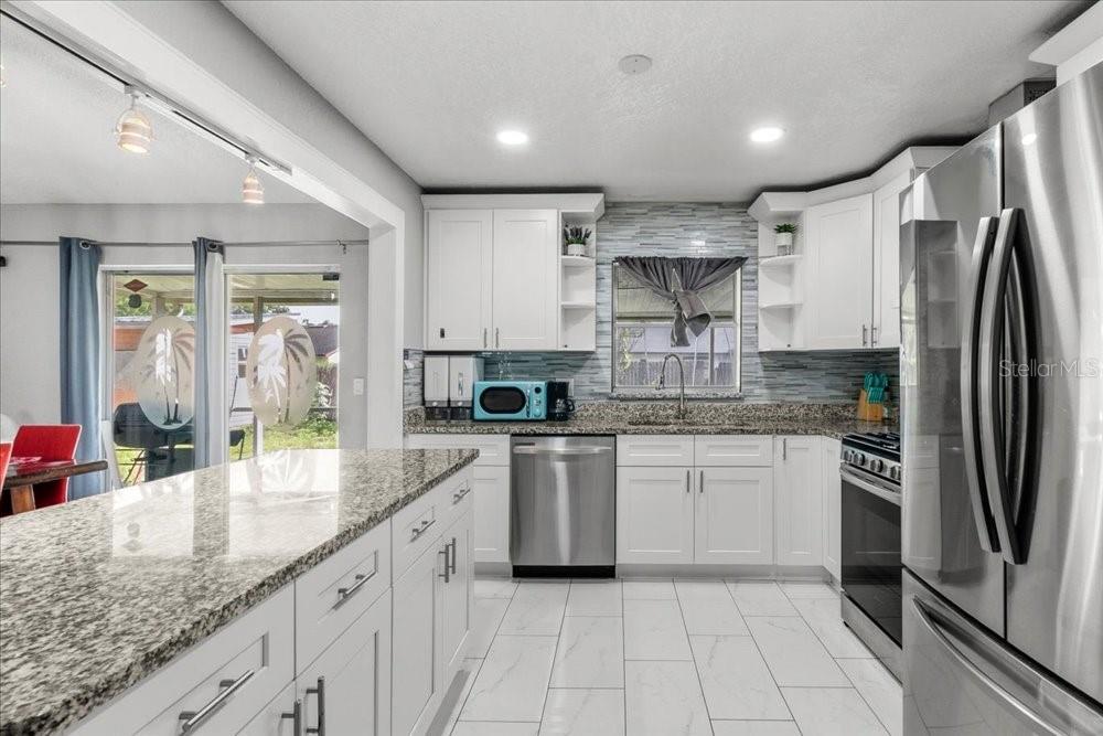 7641 COMPASS DR, ORLANDO, FL, 32810