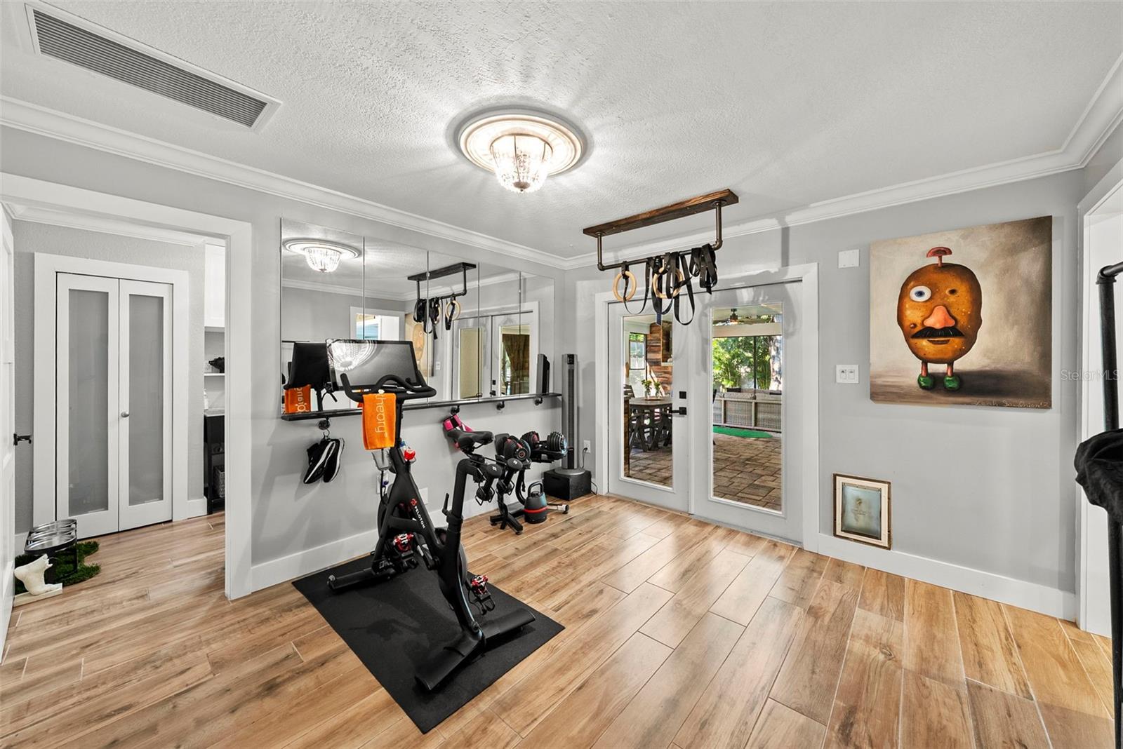 1511 S SHERIDAN FOREST DR, TAMPA, FL, 33629