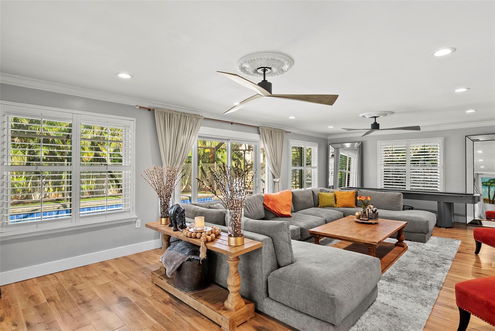 1511 S SHERIDAN FOREST DR, TAMPA, FL, 33629