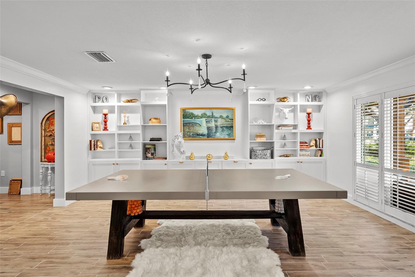 1511 S SHERIDAN FOREST DR, TAMPA, FL, 33629