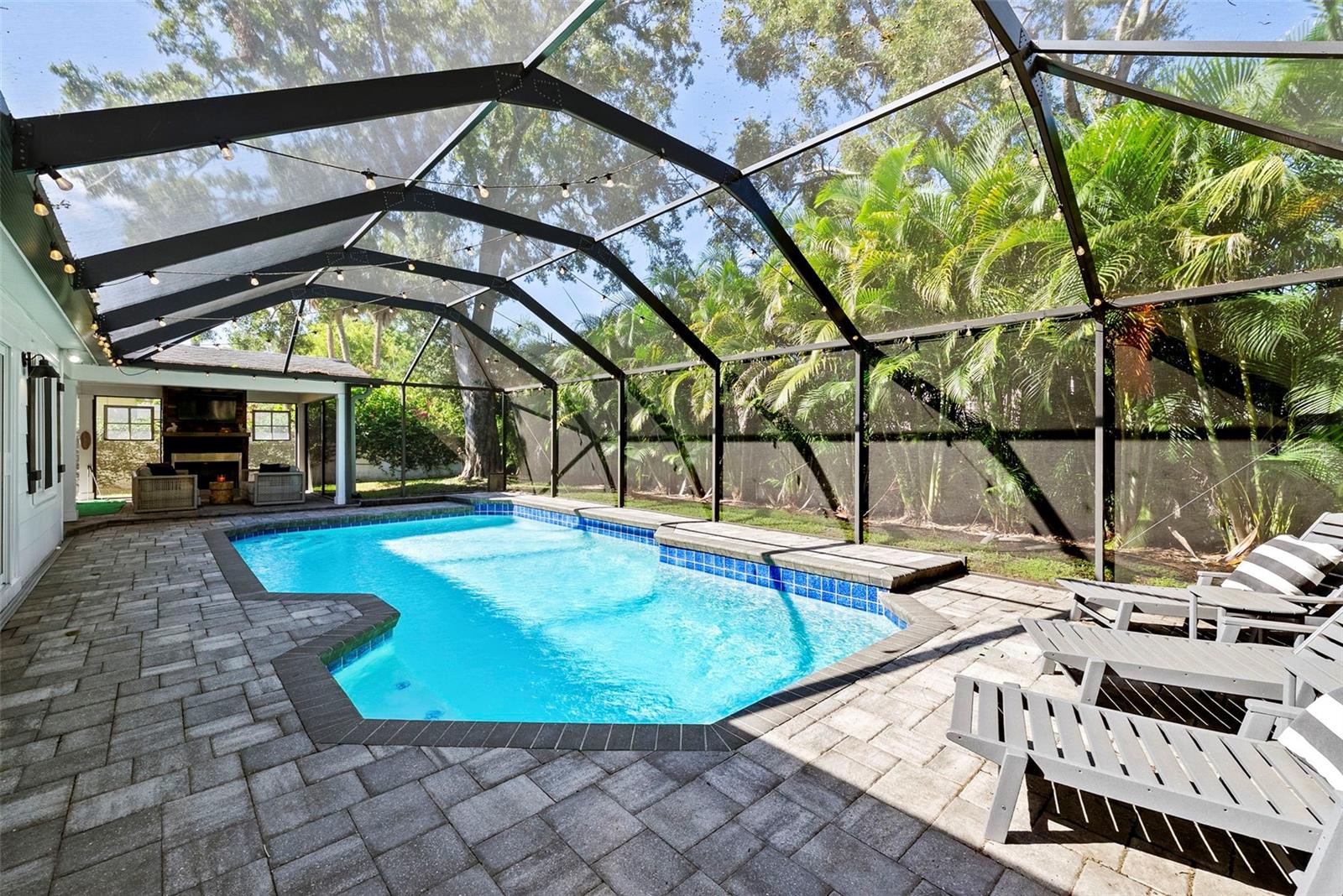 1511 S SHERIDAN FOREST DR, TAMPA, FL, 33629