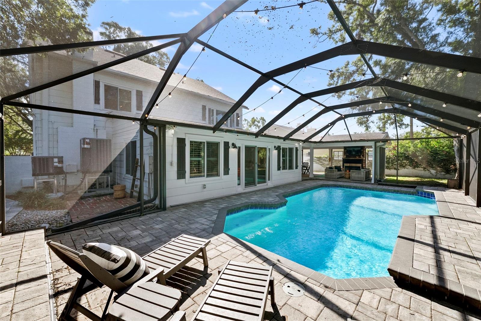 1511 S SHERIDAN FOREST DR, TAMPA, FL, 33629