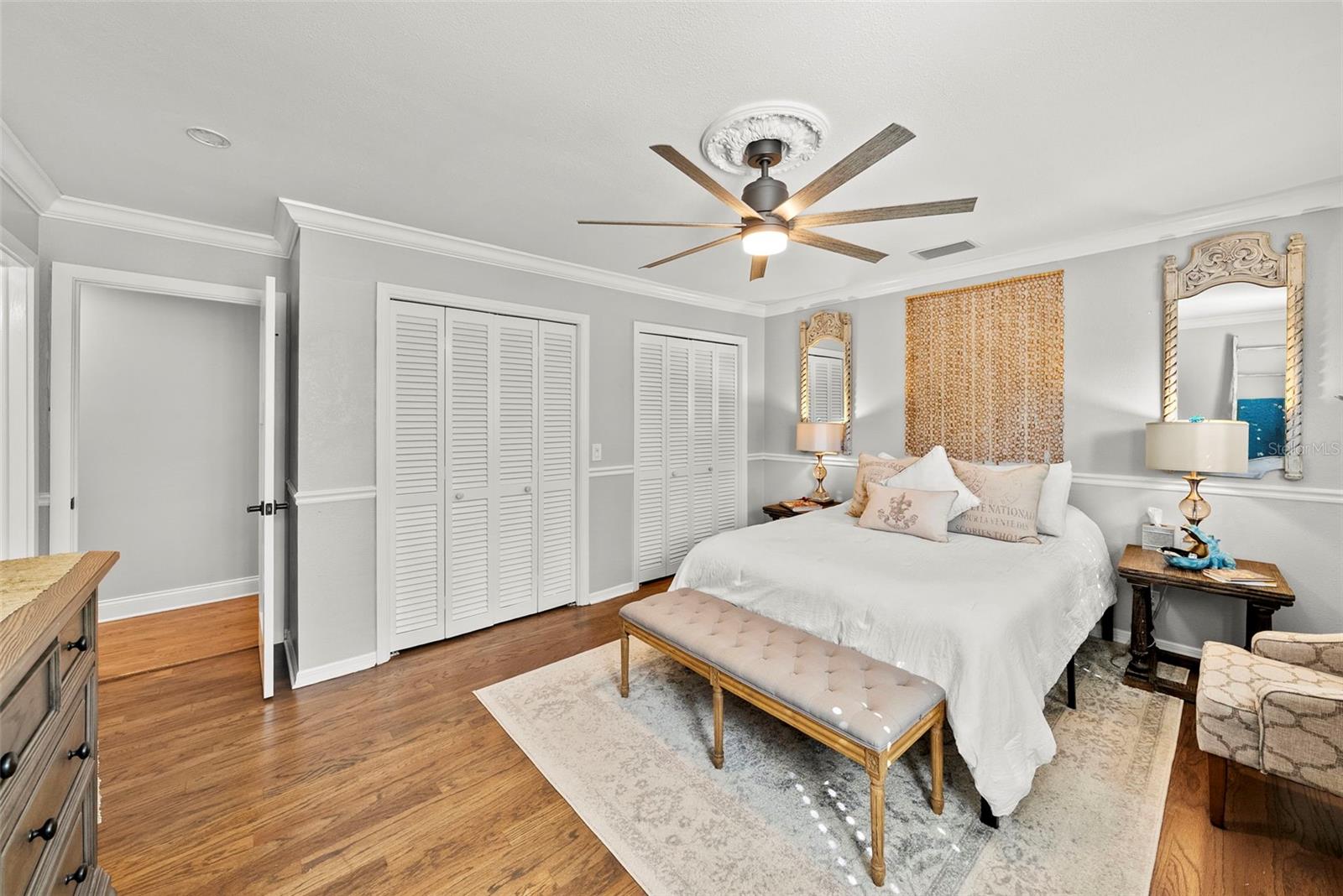 1511 S SHERIDAN FOREST DR, TAMPA, FL, 33629