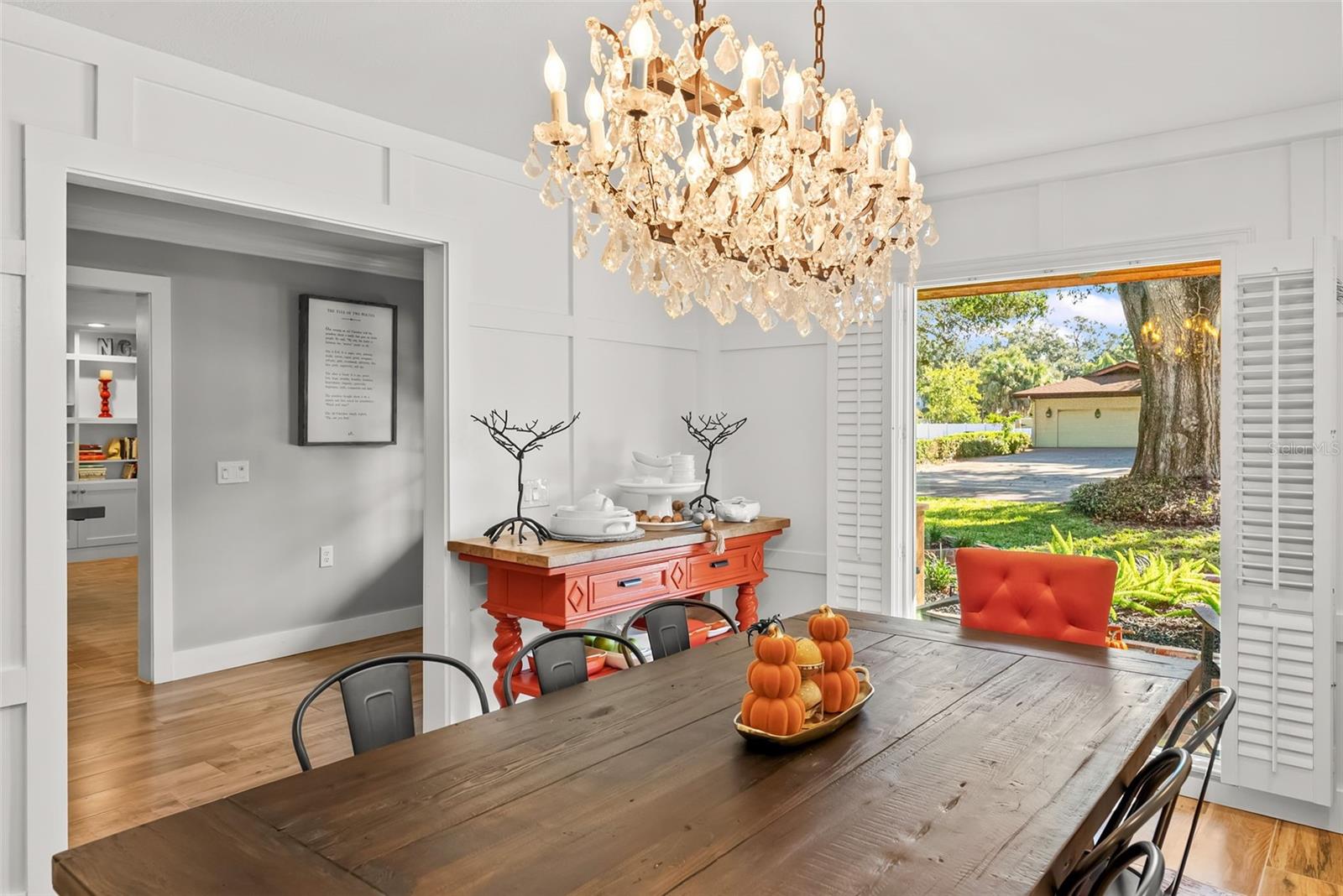 1511 S SHERIDAN FOREST DR, TAMPA, FL, 33629