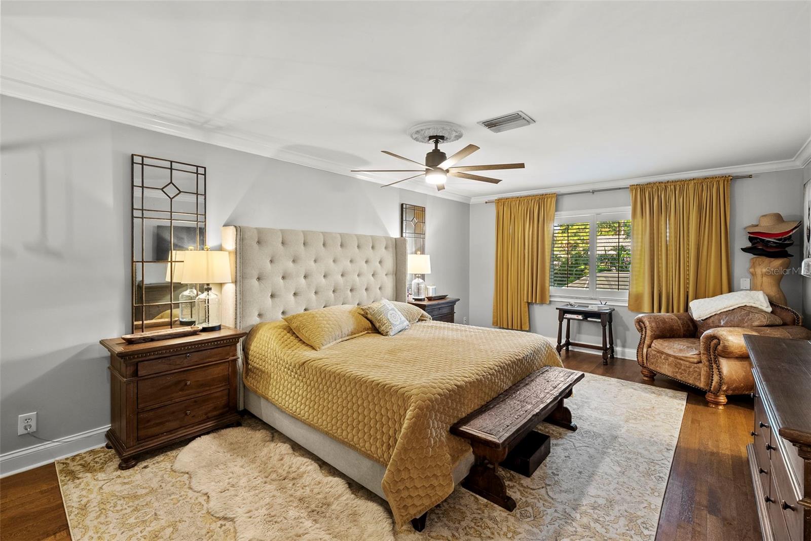 1511 S SHERIDAN FOREST DR, TAMPA, FL, 33629