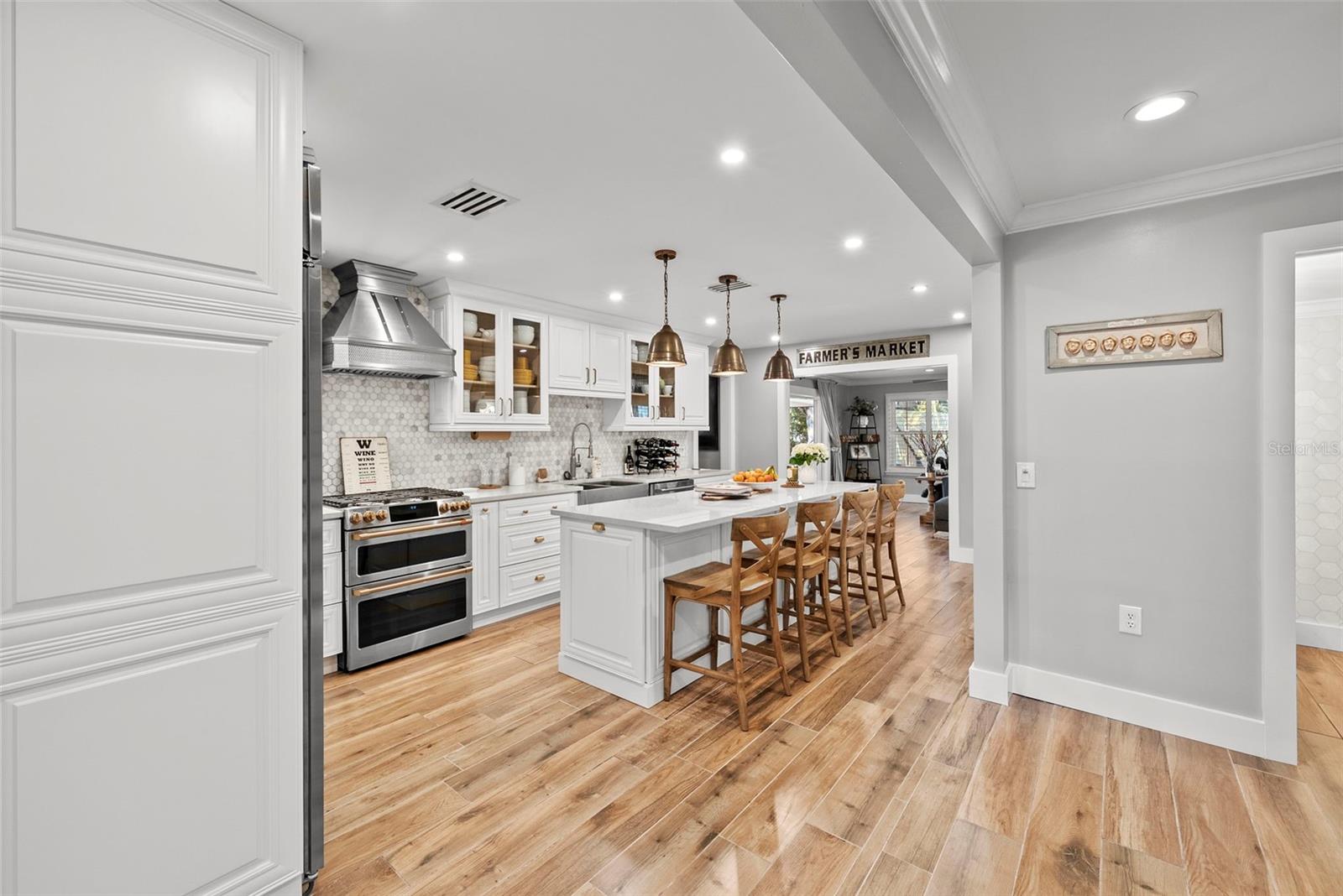 1511 S SHERIDAN FOREST DR, TAMPA, FL, 33629