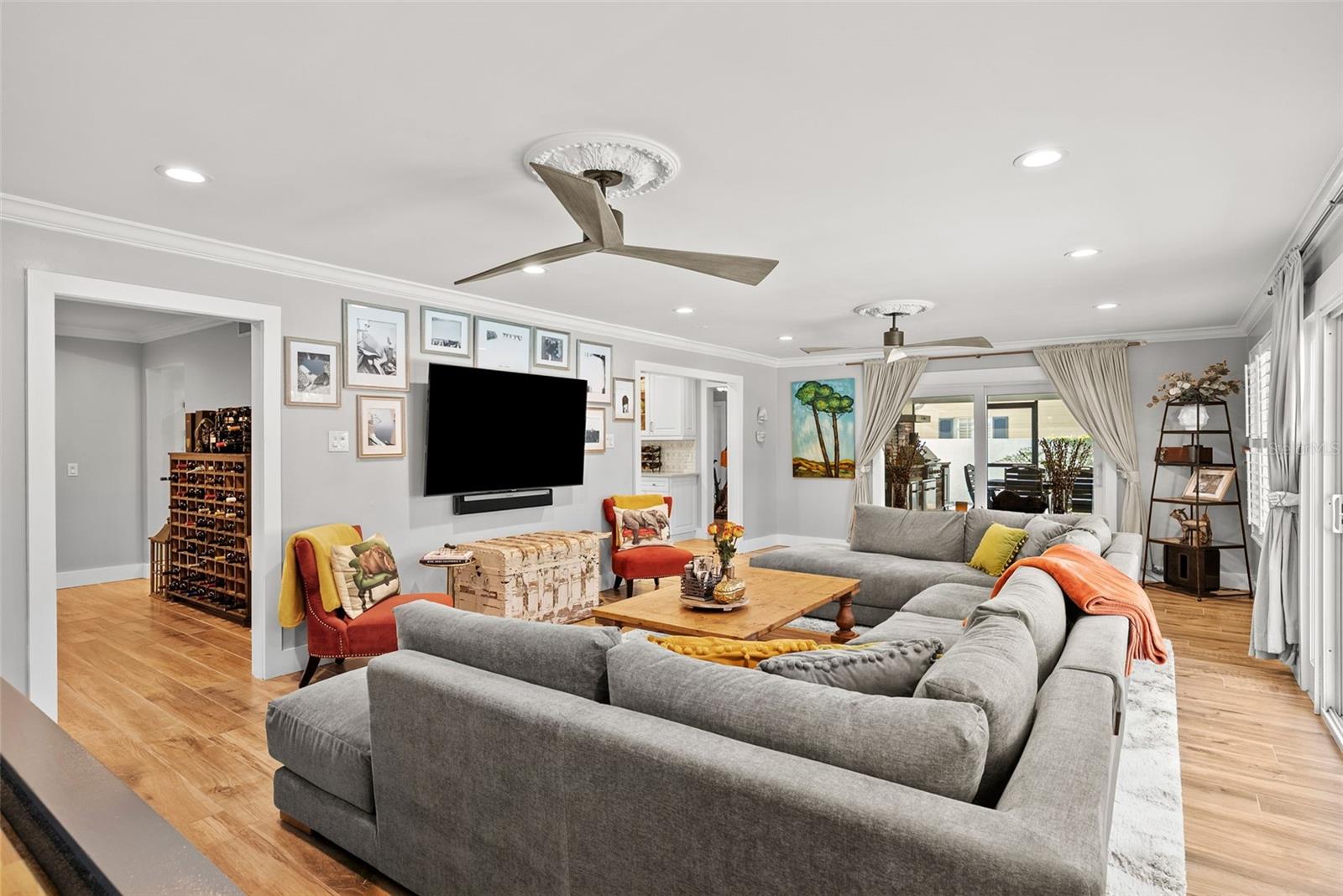 1511 S SHERIDAN FOREST DR, TAMPA, FL, 33629