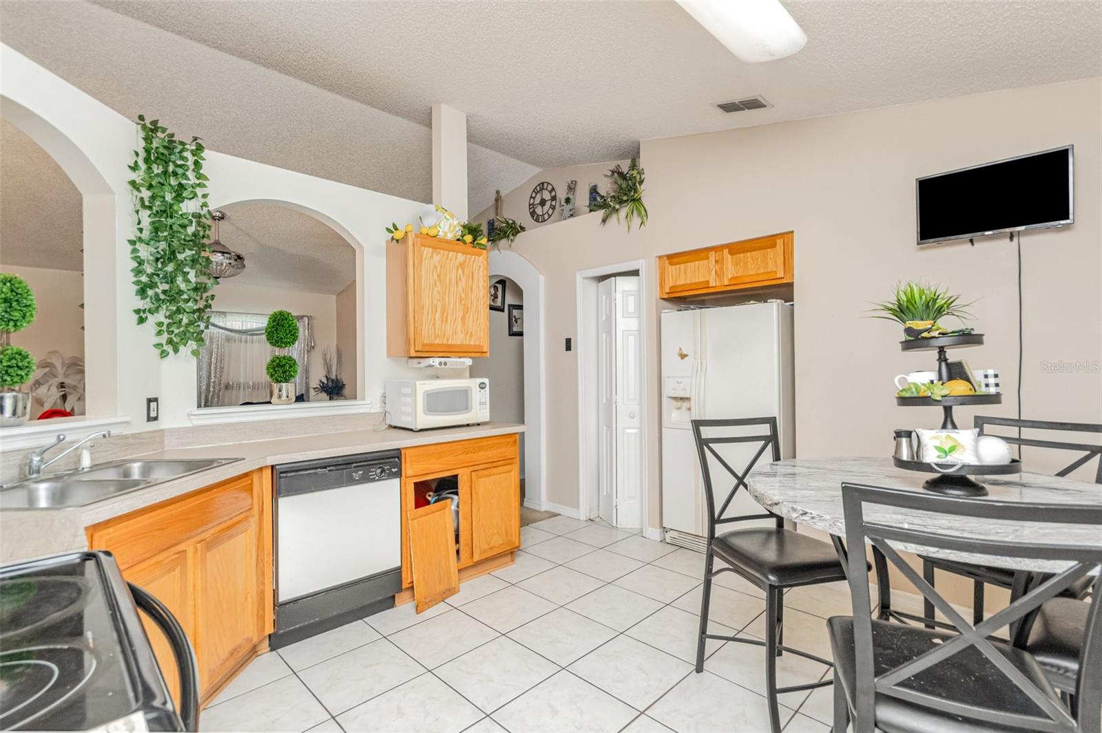 633 S HIGH ST, DELAND, FL, 32720