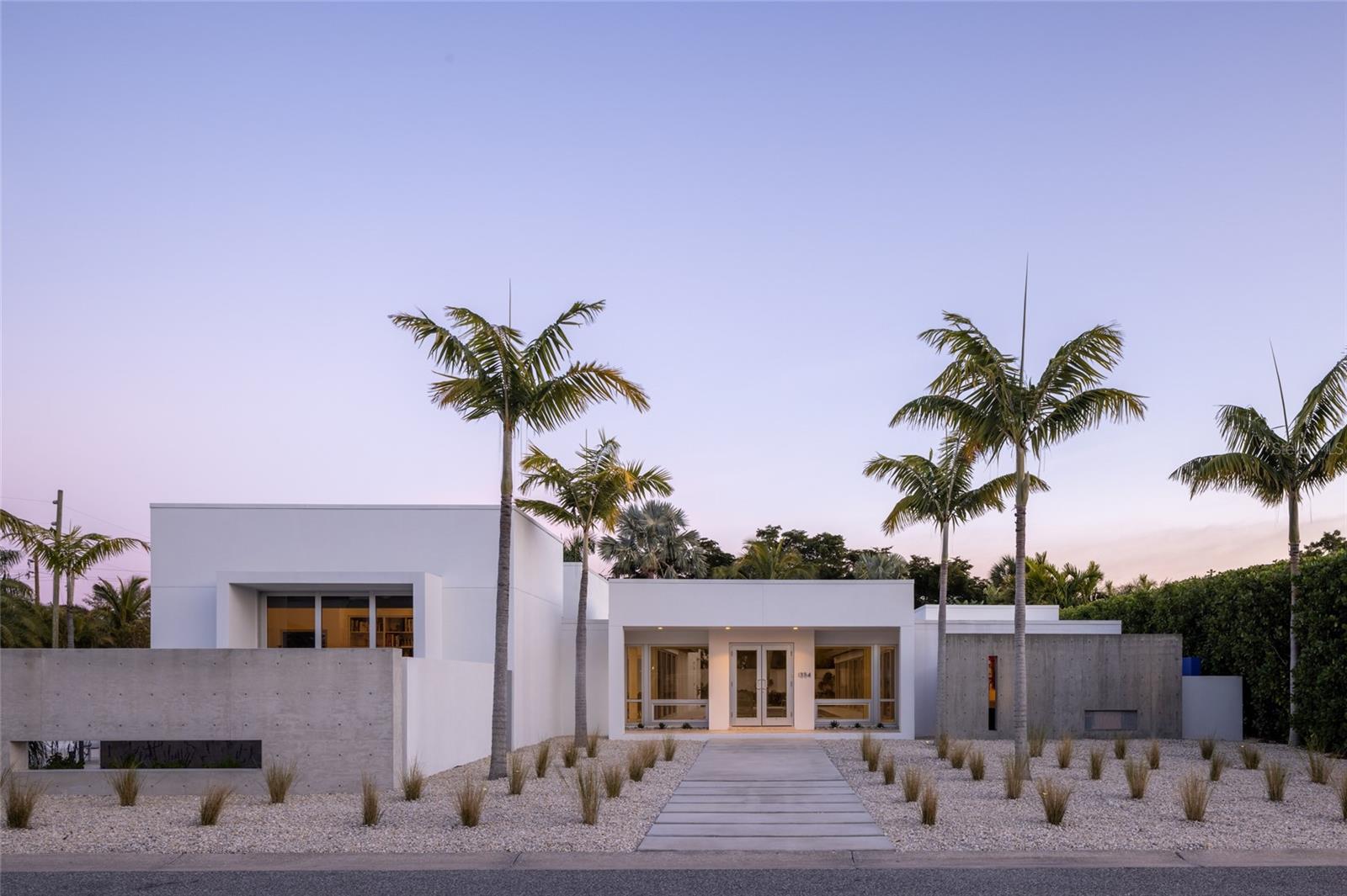 A4668129 Property Photo