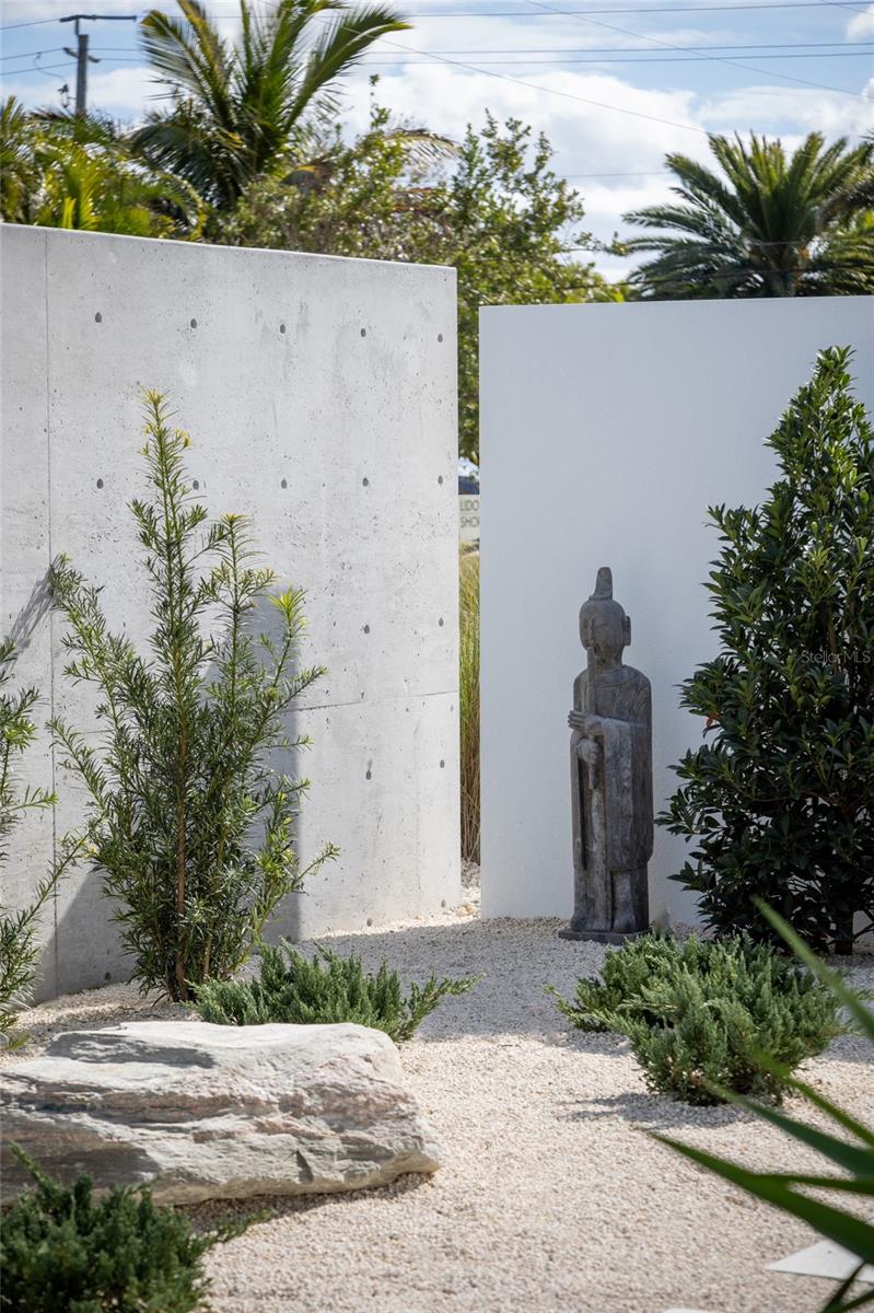 A4668129 Property Photo