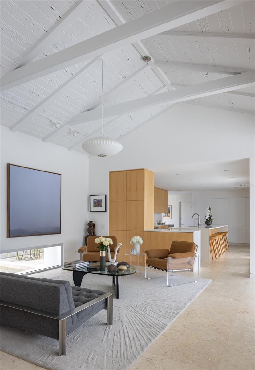 A4668129 Property Photo