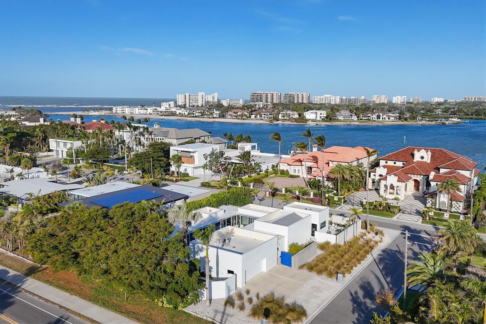 A4668129 Property Photo