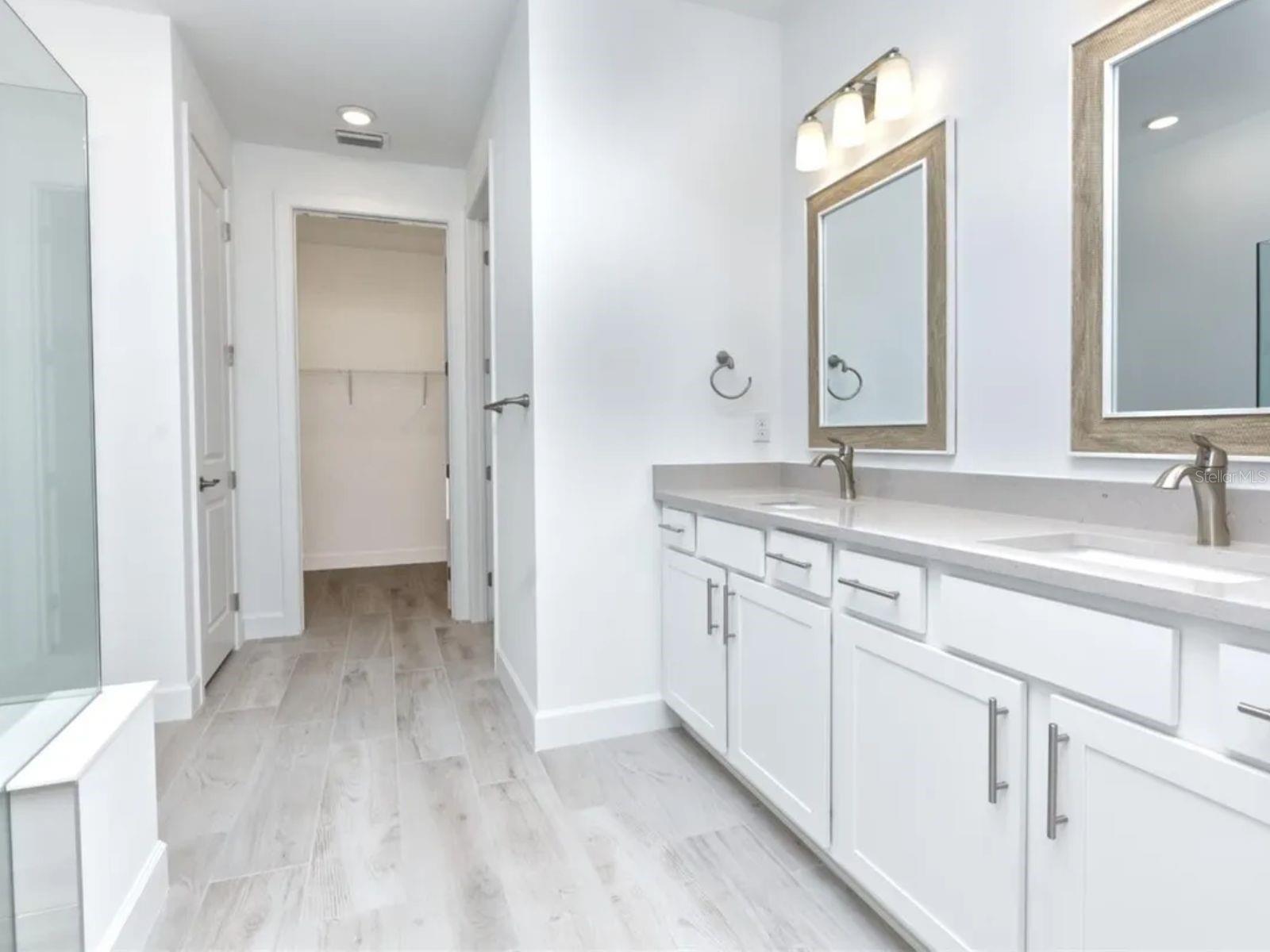 10010 BEACHWALK DR, ENGLEWOOD, FL, 34223