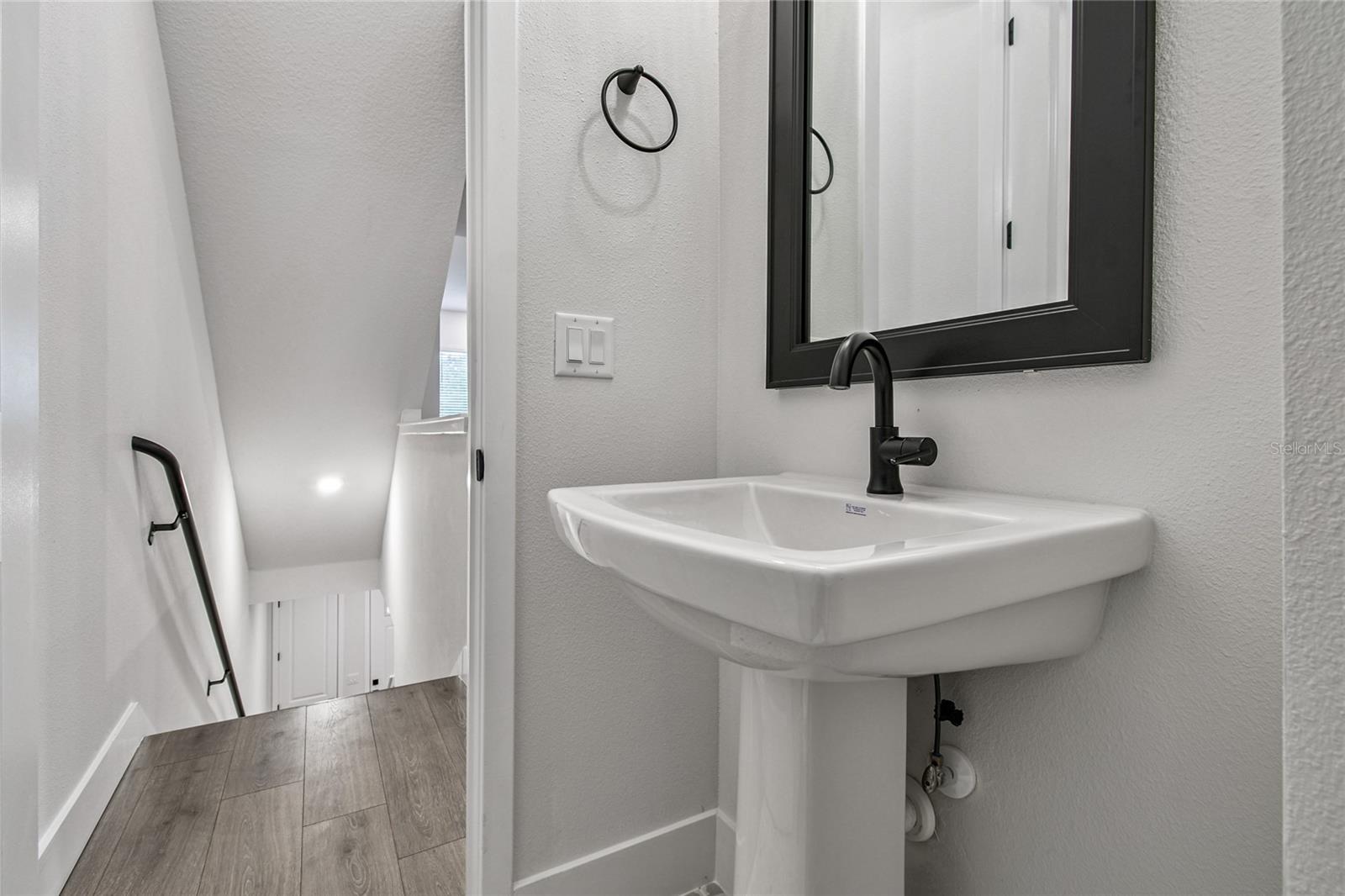 TB8436790 Property Photo