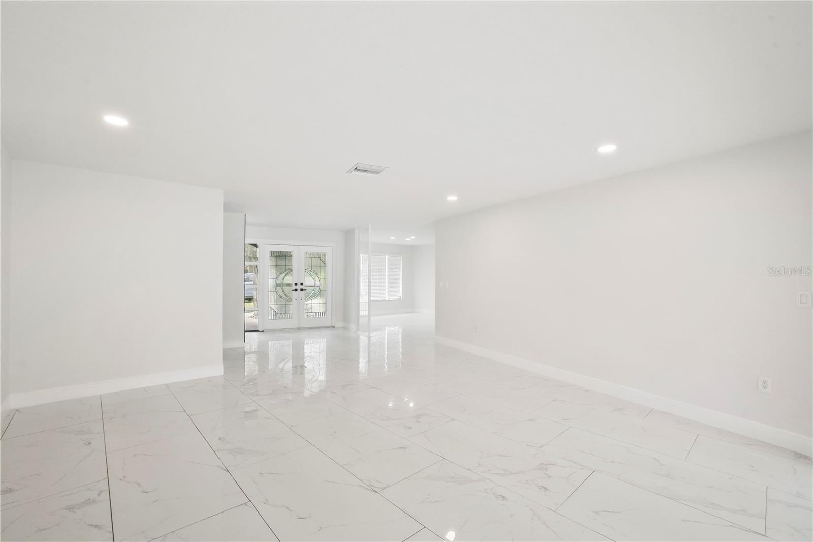 2103 DOEFIELD CT, VALRICO, FL, 33596