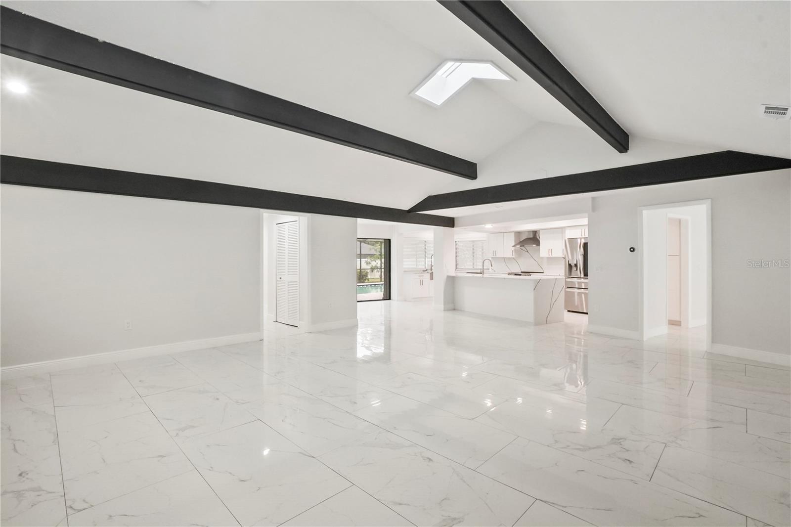 2103 DOEFIELD CT, VALRICO, FL, 33596