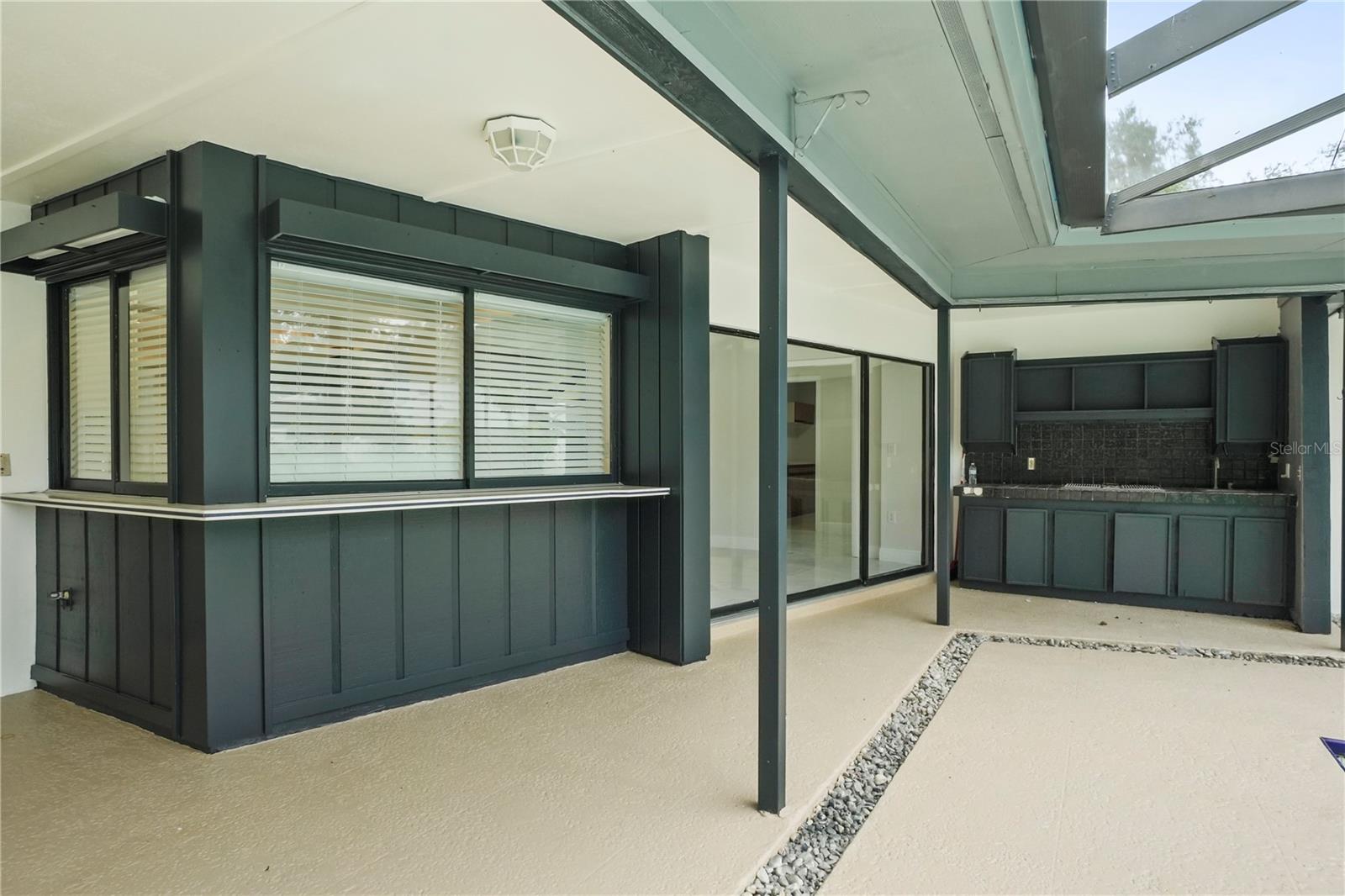 2103 DOEFIELD CT, VALRICO, FL, 33596