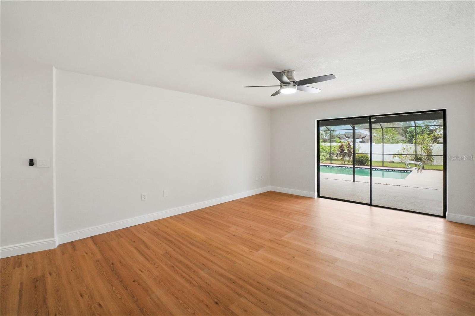 2103 DOEFIELD CT, VALRICO, FL, 33596