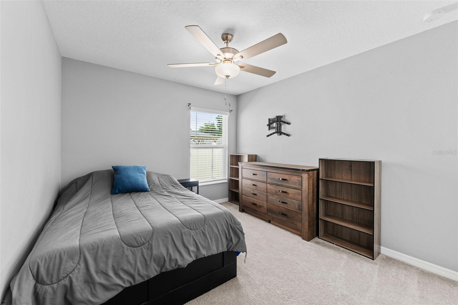 6494 BEVERLY HILLS DR, ZEPHYRHILLS, FL, 33541