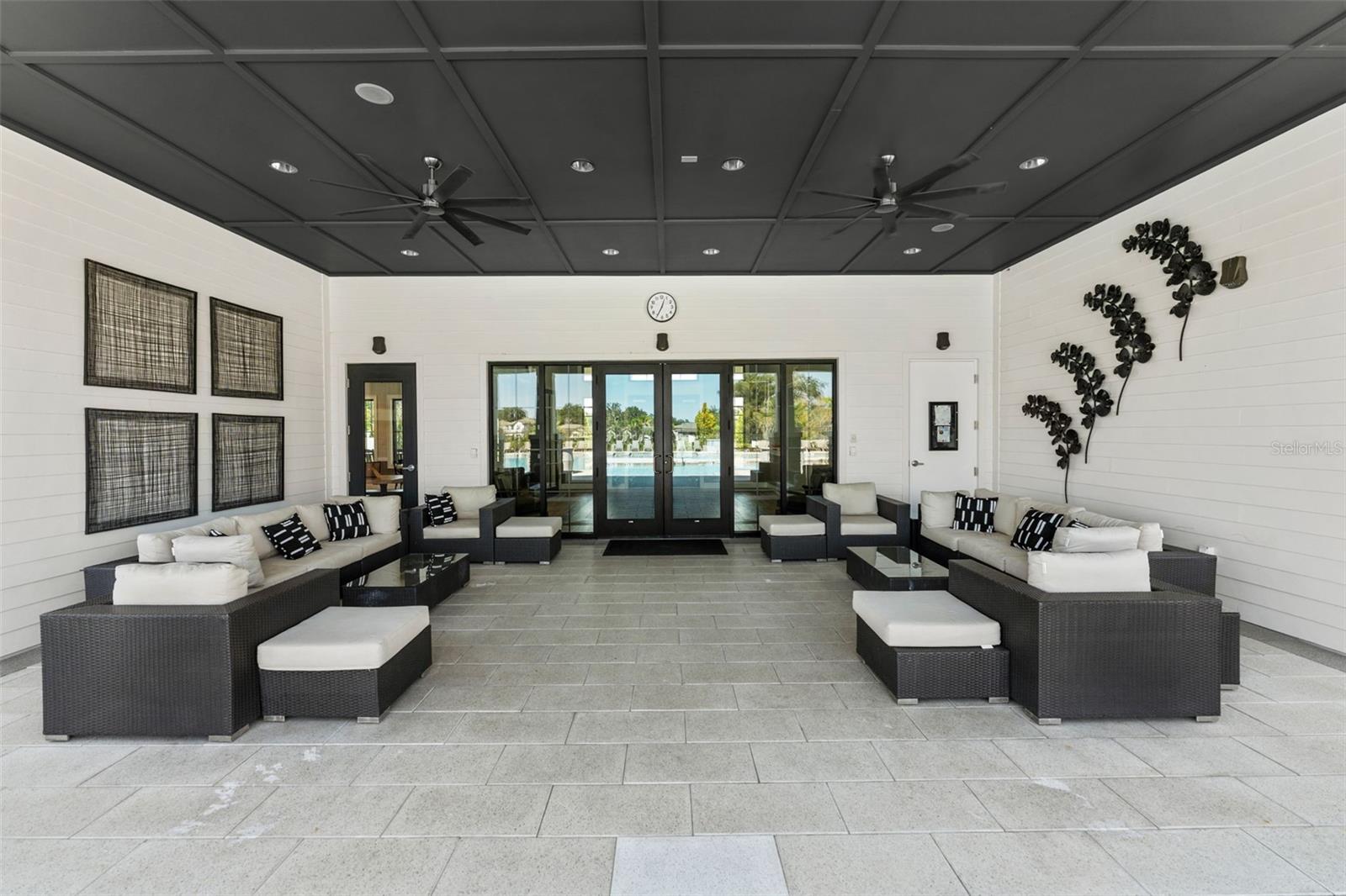 6494 BEVERLY HILLS DR, ZEPHYRHILLS, FL, 33541