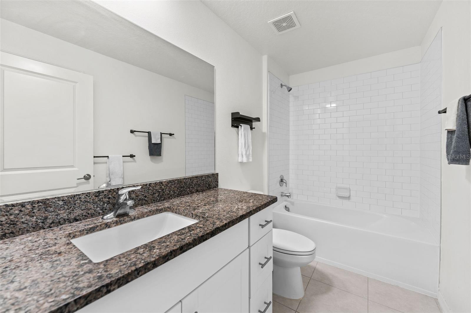 6494 BEVERLY HILLS DR, ZEPHYRHILLS, FL, 33541