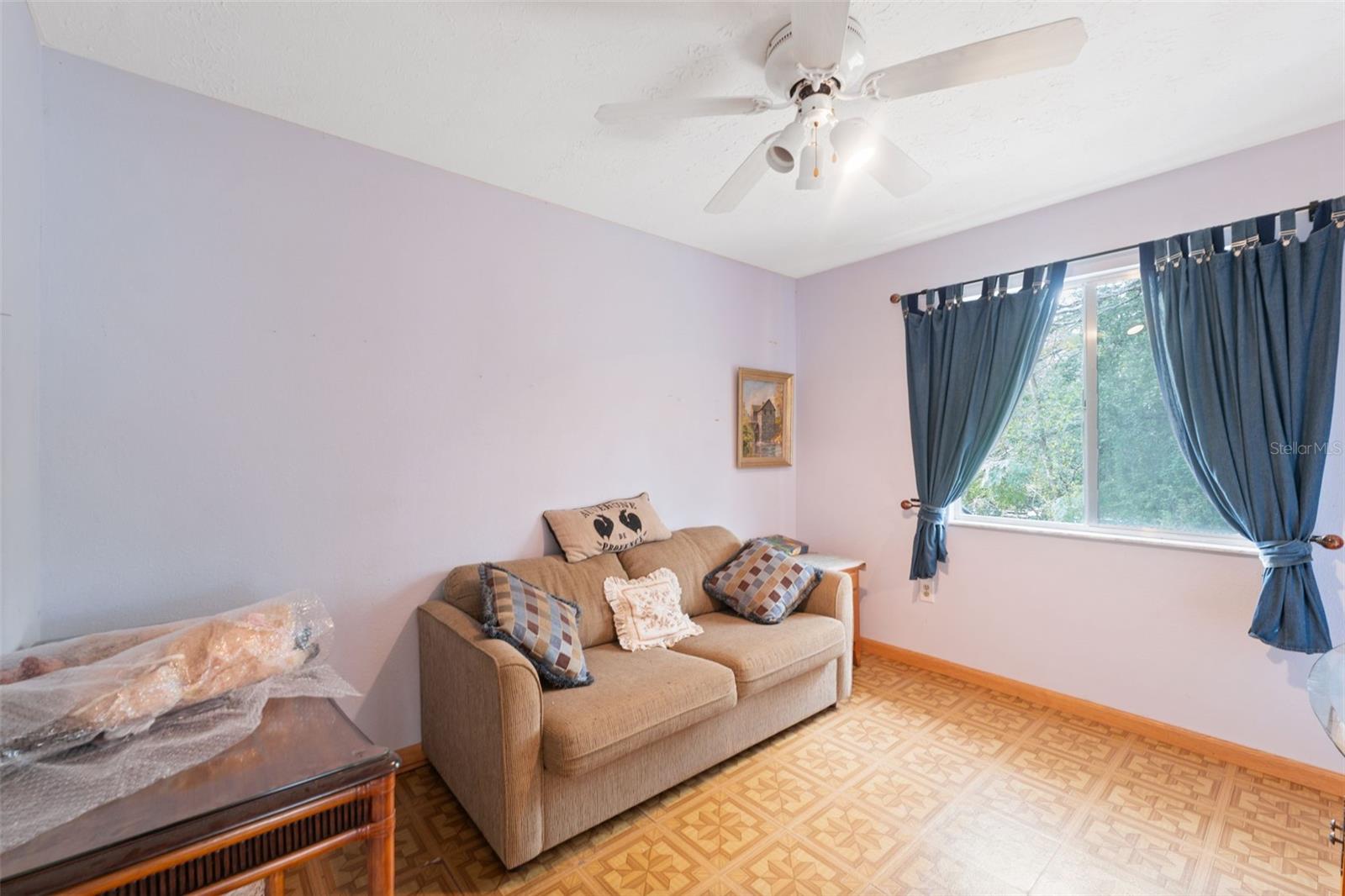 Family Room (2nd Floor)