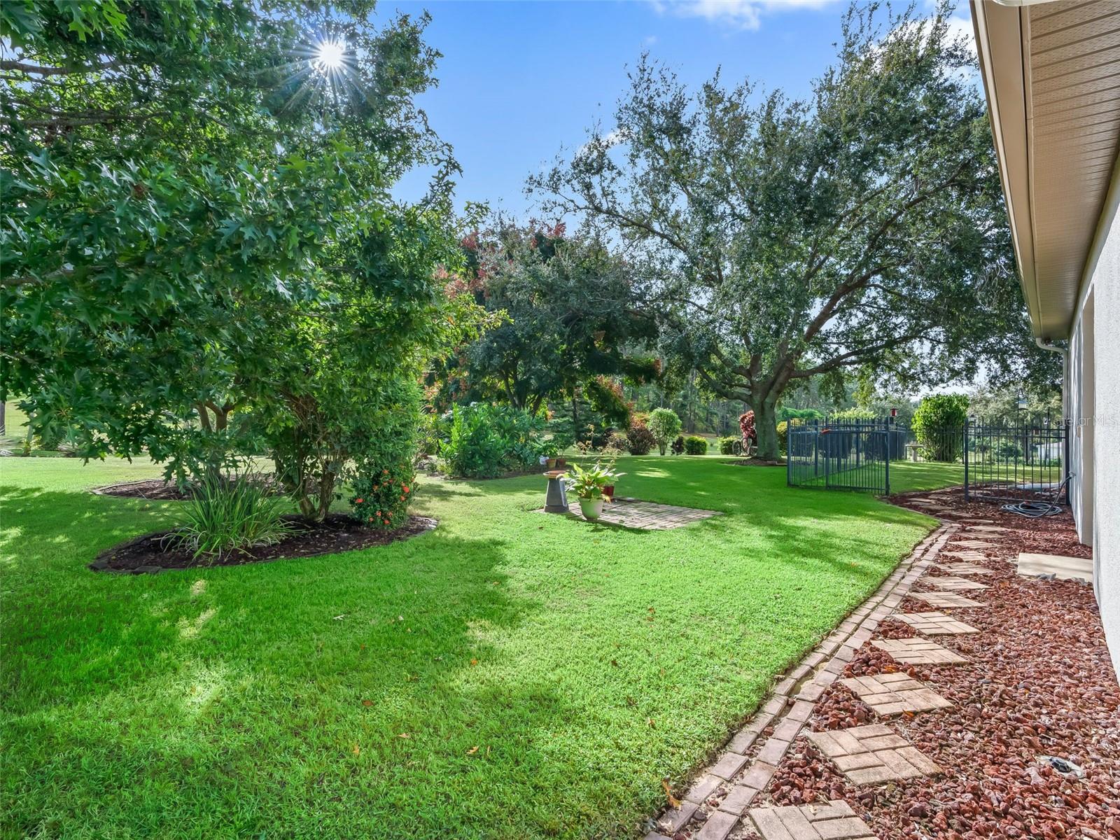 31318 SUNNY MEADOW CT, LEESBURG, FL, 34748