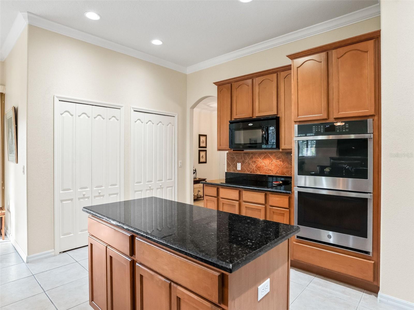 31318 SUNNY MEADOW CT, LEESBURG, FL, 34748