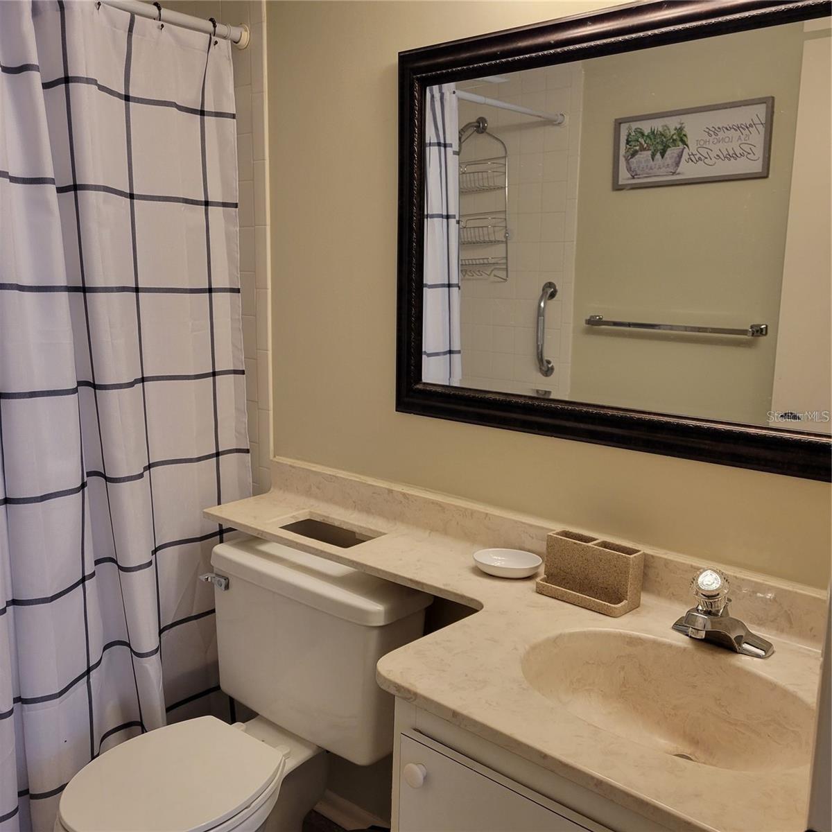 3275 BENEVA RD #104, SARASOTA, FL, 34232