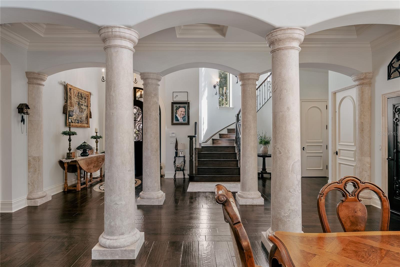 O6351672 Property Photo