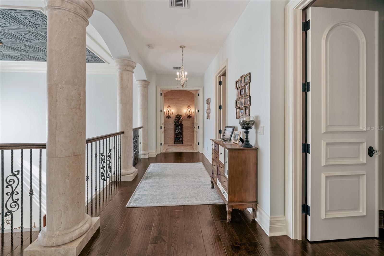 O6351672 Property Photo