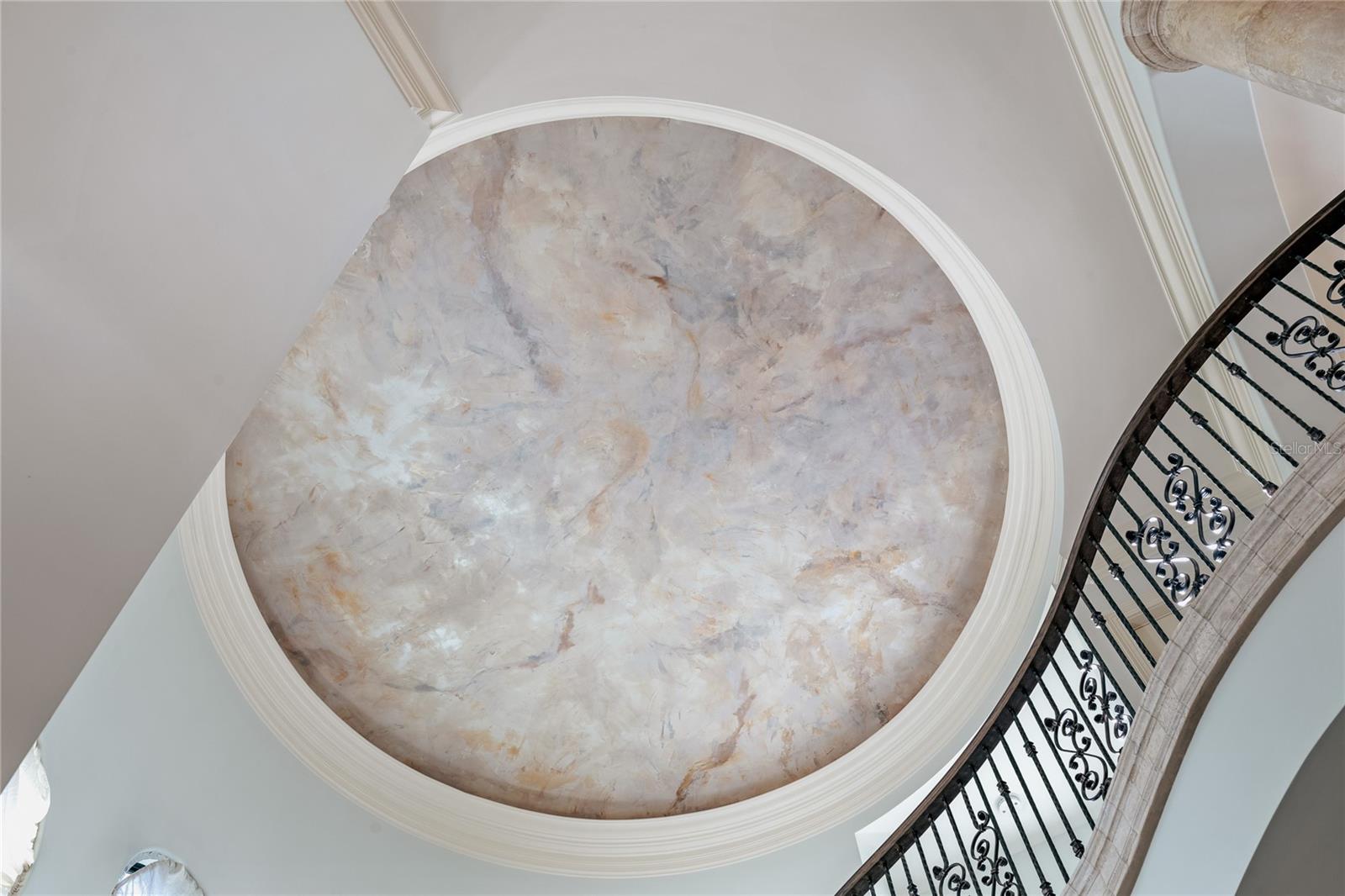 O6351672 Property Photo