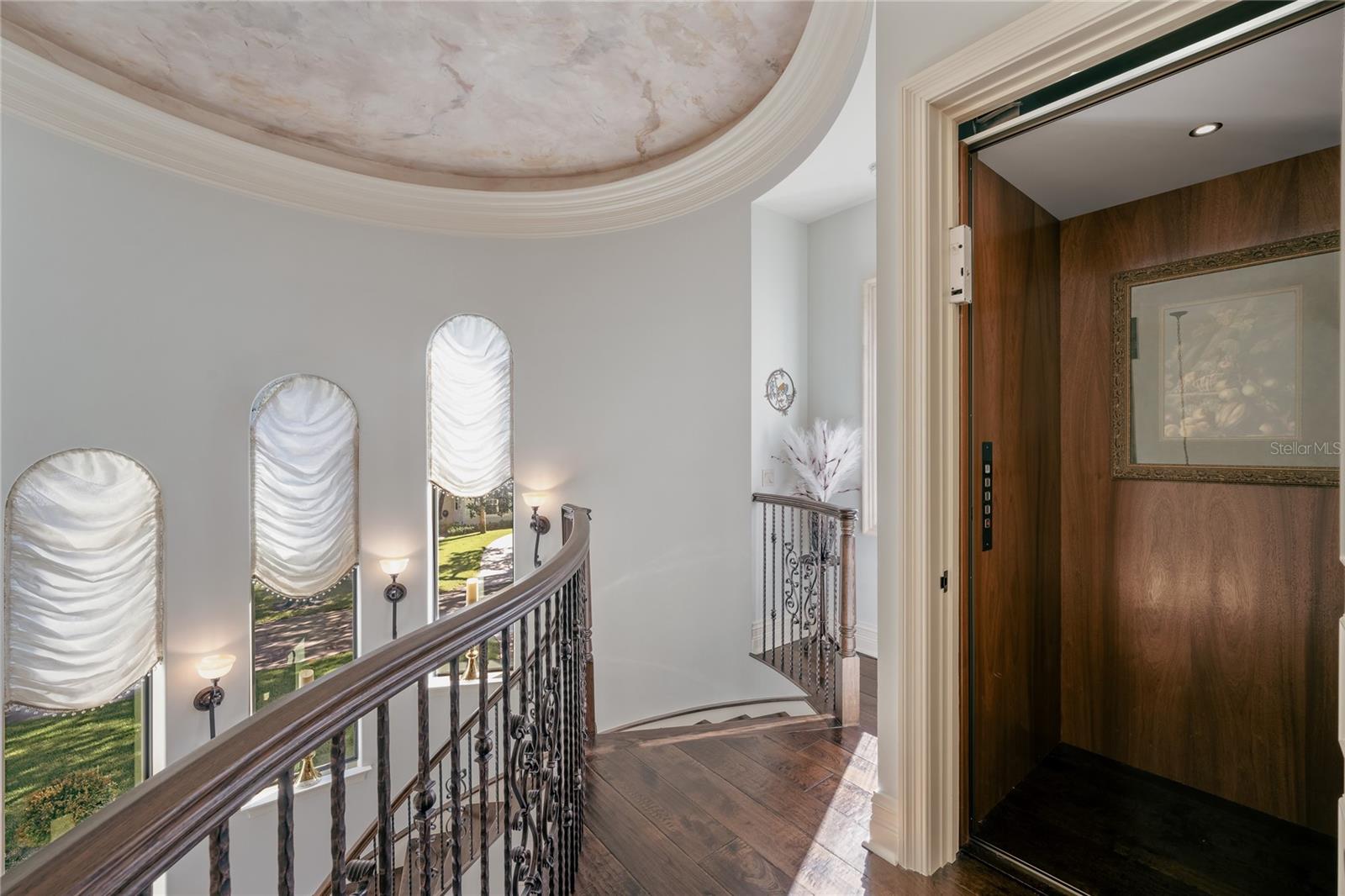 O6351672 Property Photo