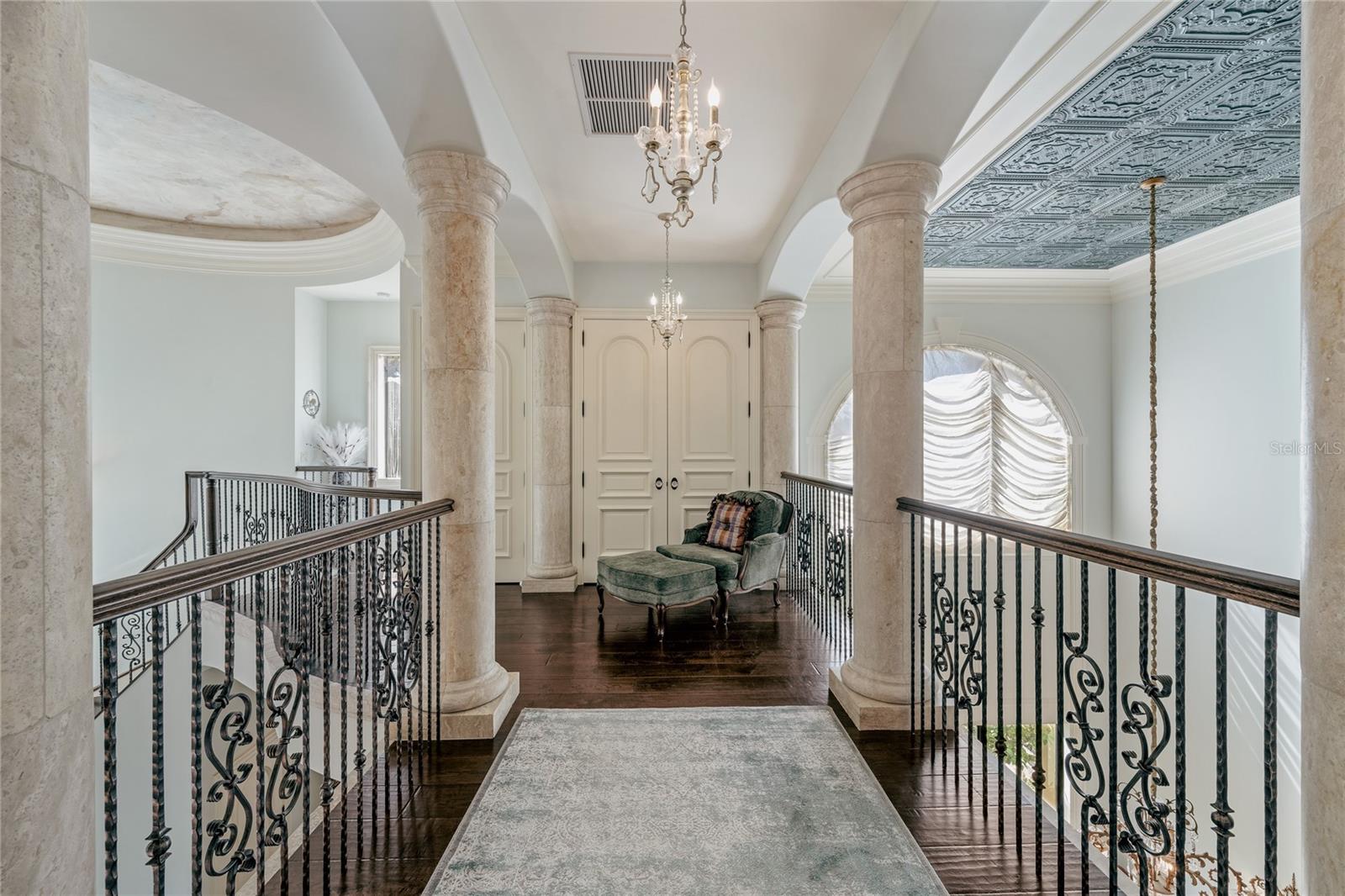 O6351672 Property Photo