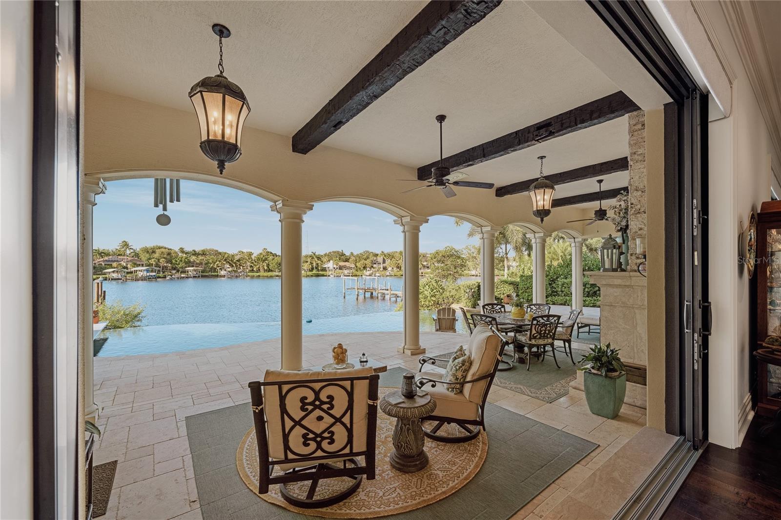 O6351672 Property Photo