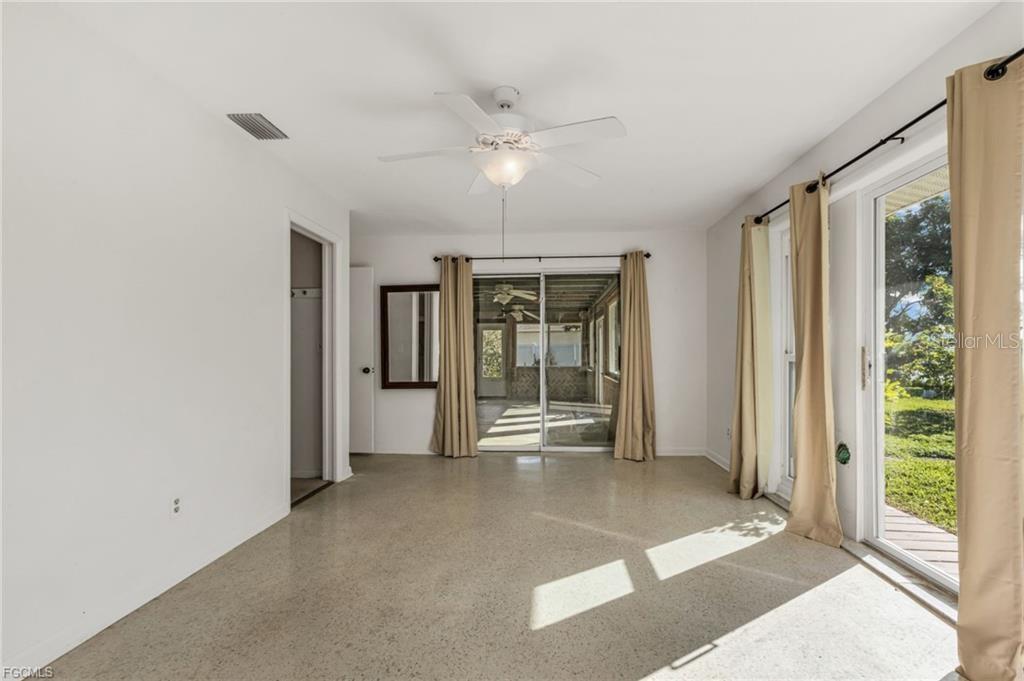 714 SE 43RD ST, CAPE CORAL, FL, 33904