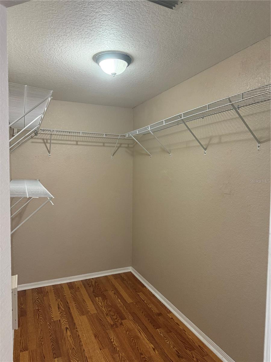 1327 FLAXWOOD AVE, BRANDON, FL, 33511