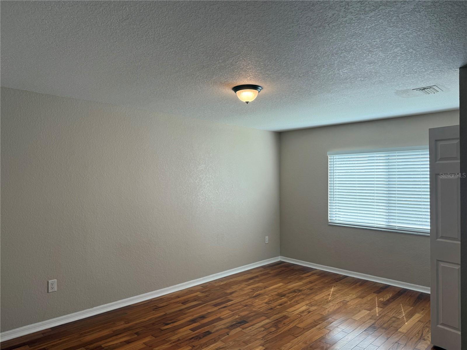 1327 FLAXWOOD AVE, BRANDON, FL, 33511