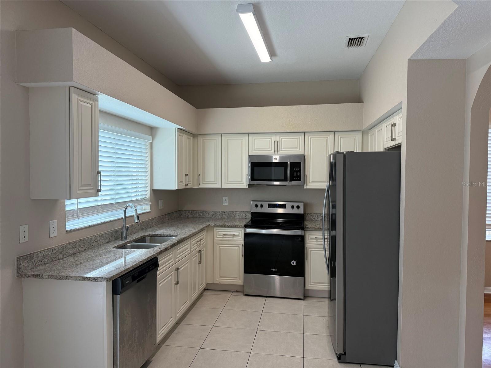 1327 FLAXWOOD AVE, BRANDON, FL, 33511