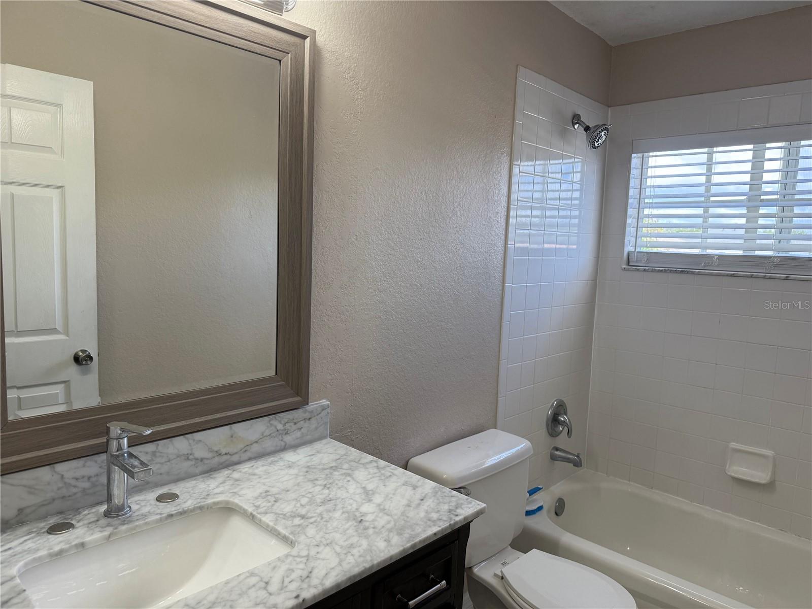 1327 FLAXWOOD AVE, BRANDON, FL, 33511