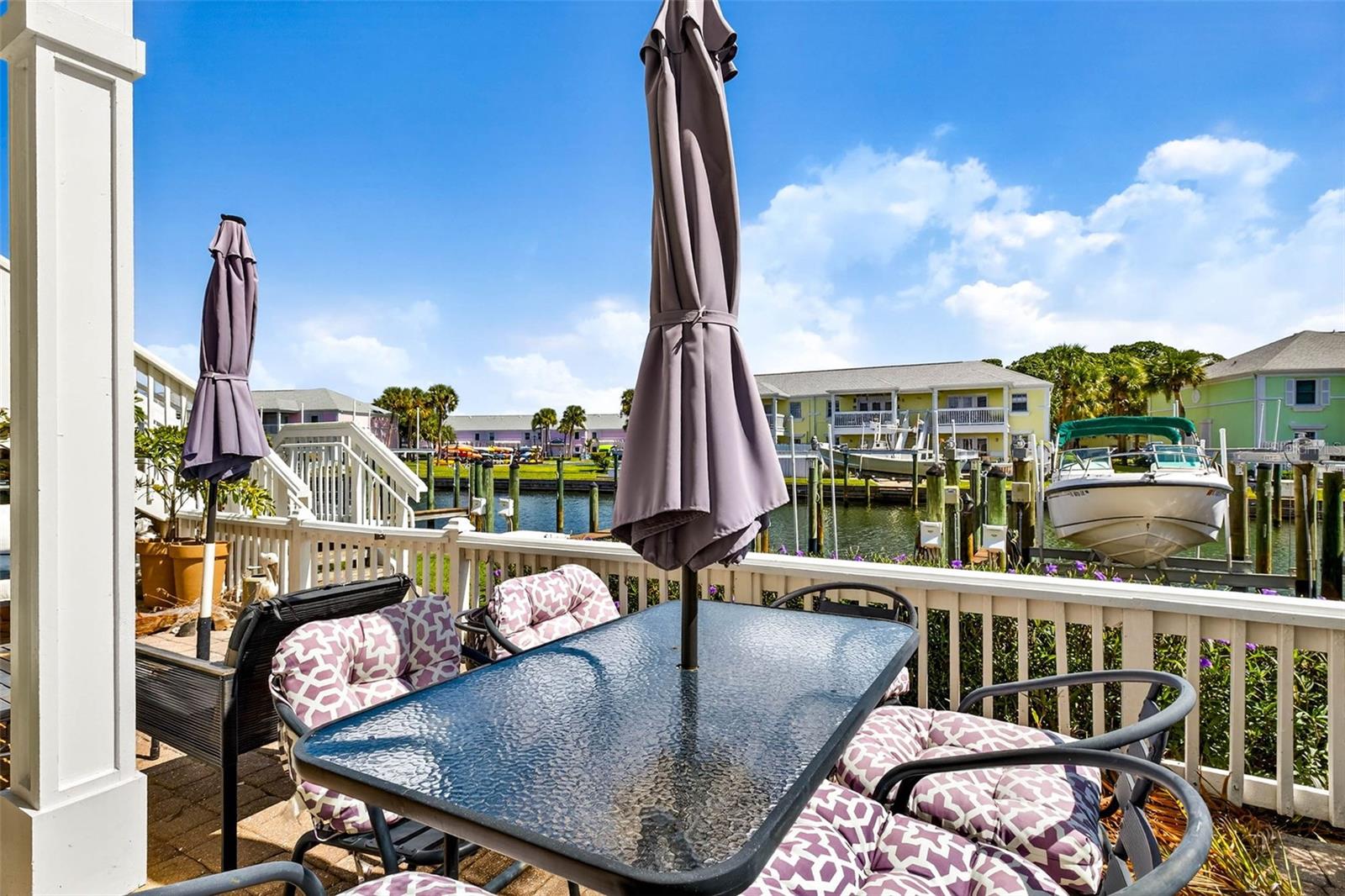 5184 BEACH DR SE #B, ST PETERSBURG, FL, 33705