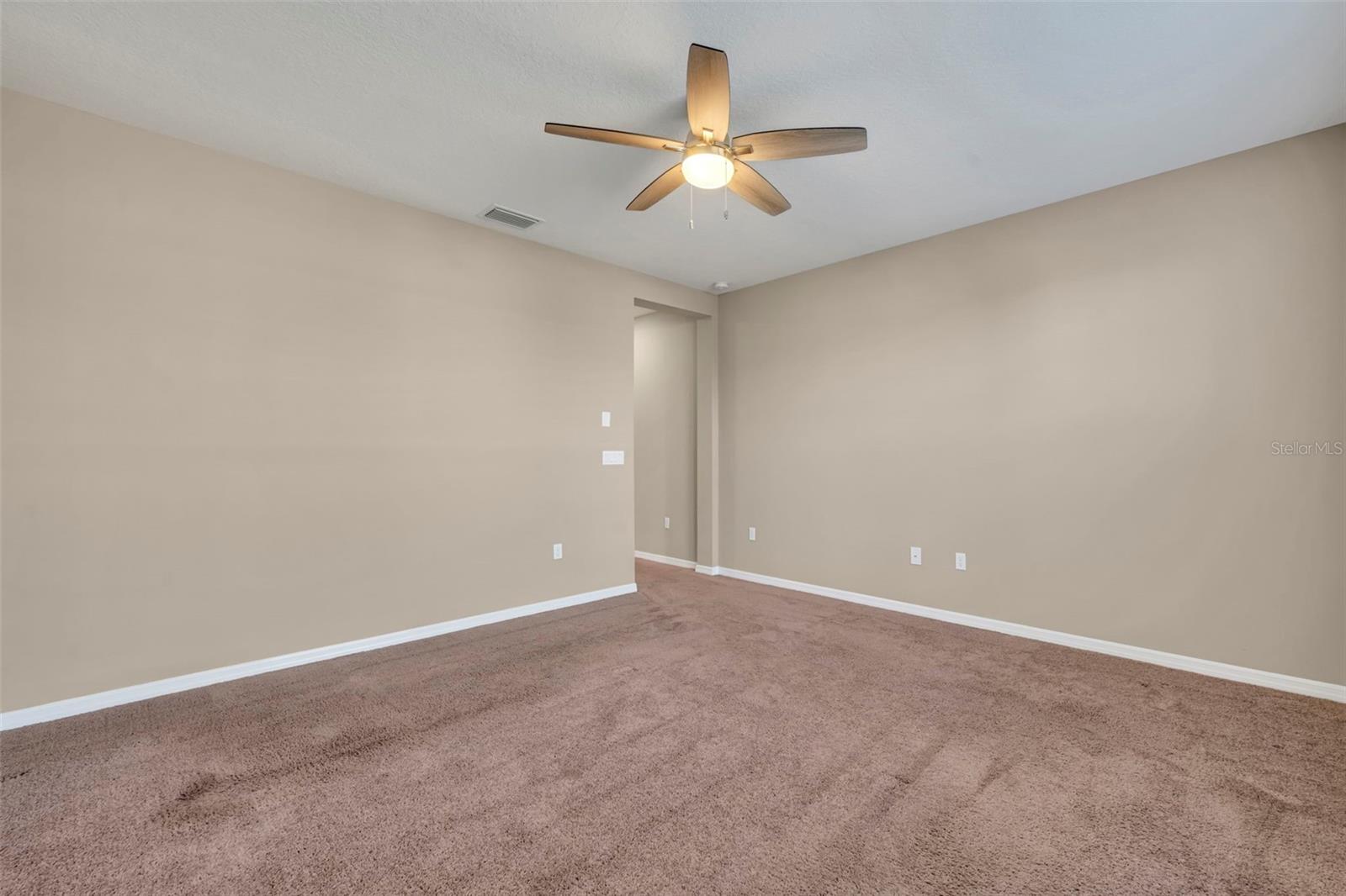 397 ALCOVE DR, GROVELAND, FL, 34736