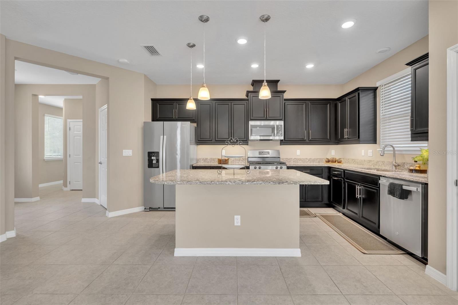 397 ALCOVE DR, GROVELAND, FL, 34736