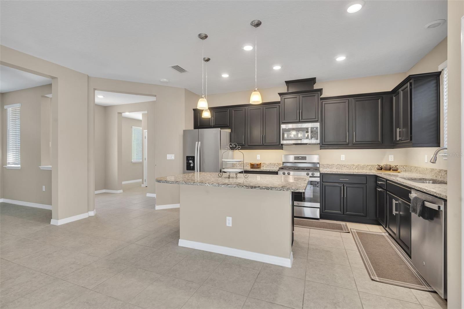 397 ALCOVE DR, GROVELAND, FL, 34736